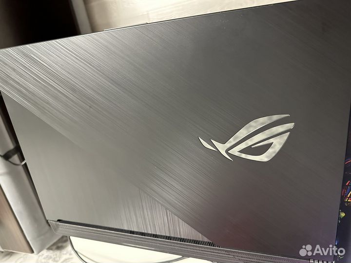 Asus rog strix g17