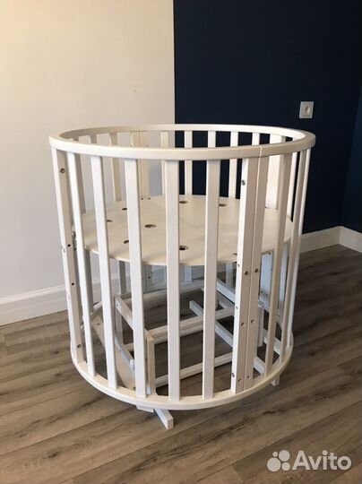 Детская кроватка трансформер с маятником