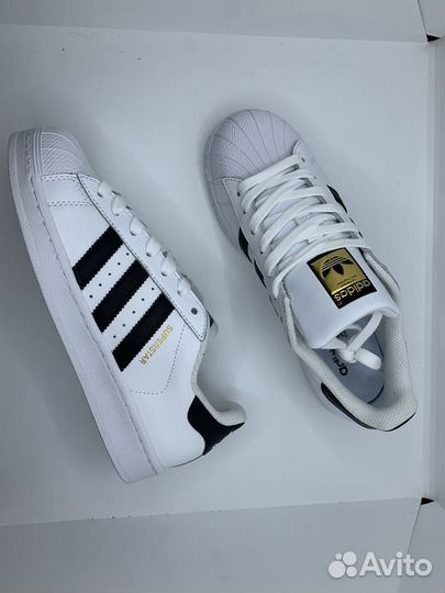 Adidas superstar белые