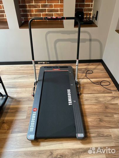 Беговая дорожка yamaguchi runway pro 10