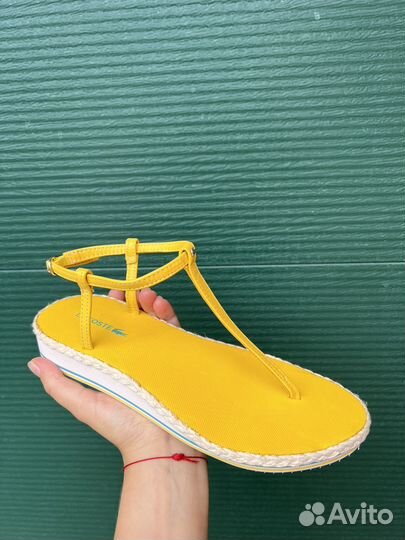 Босоножки Lacoste