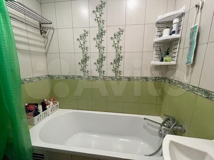 3-к. квартира, 79 м², 1/5 эт.