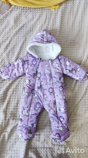 Зимний комбинезон для девочки
