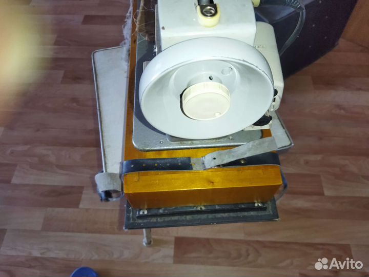 Швейная машинка бу электрическая