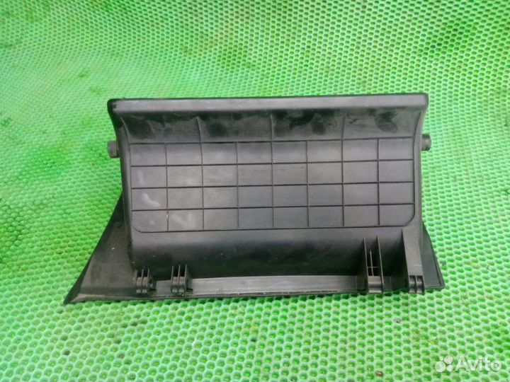 Бардачок Hyundai Solaris G4FA 2011