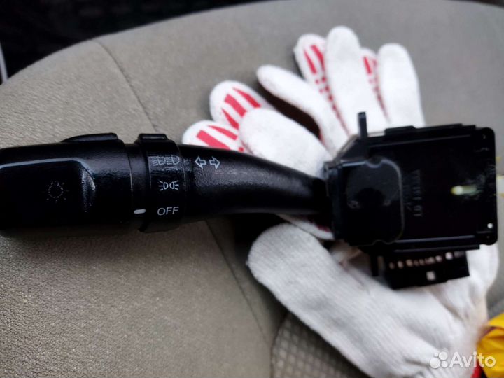 Подрулевой переключатель kia cerato 1 (2004-2008)