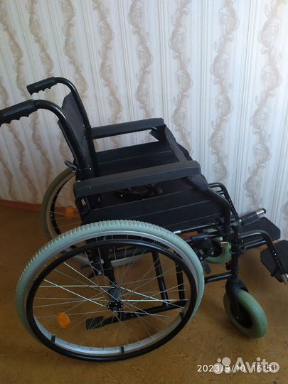 Коляска инвалидная