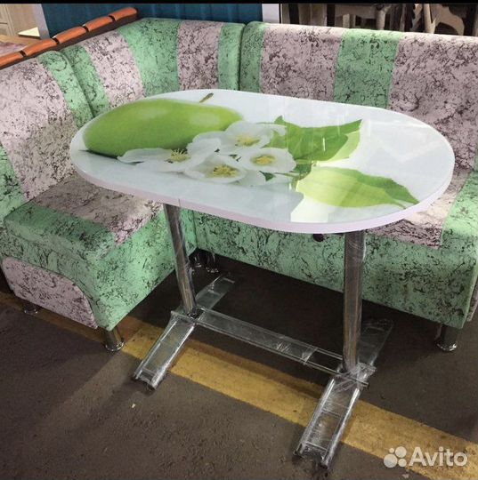 Универсальный кухонный уголок