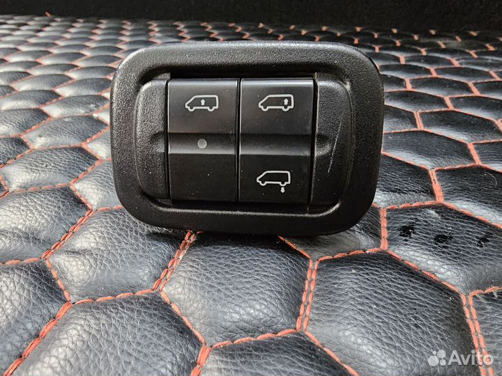 Блок кнопок пневмы Mercedes W639 рест