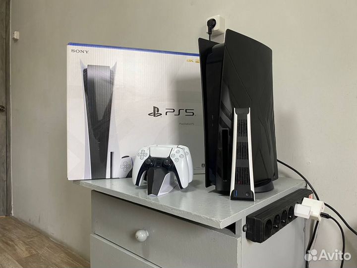 Sony playstation 5 ps5 с дисководом 2 джойстика