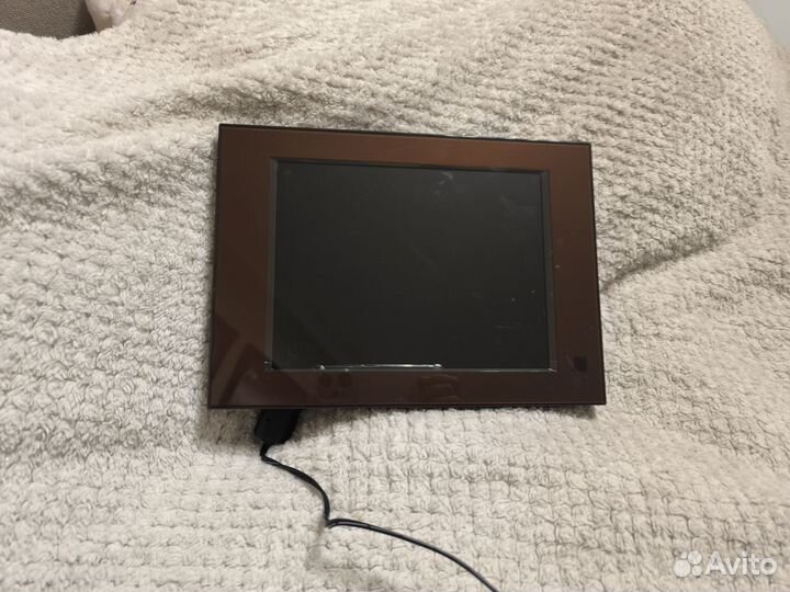 Цифровая фоторамка sony