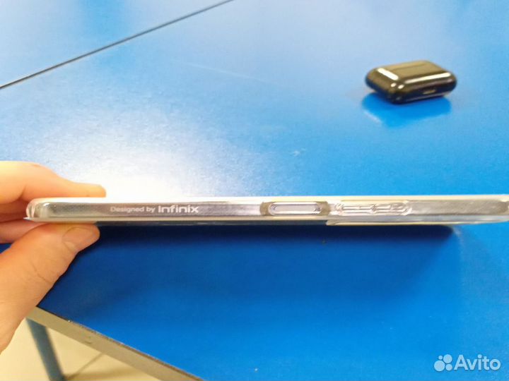 Infinix HOT 30i, 8/128 ГБ