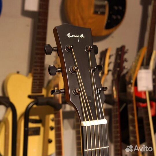 Акустическая гитара фолк Enya EA-X1+ с чехлом