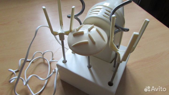 Электромиксер Straume