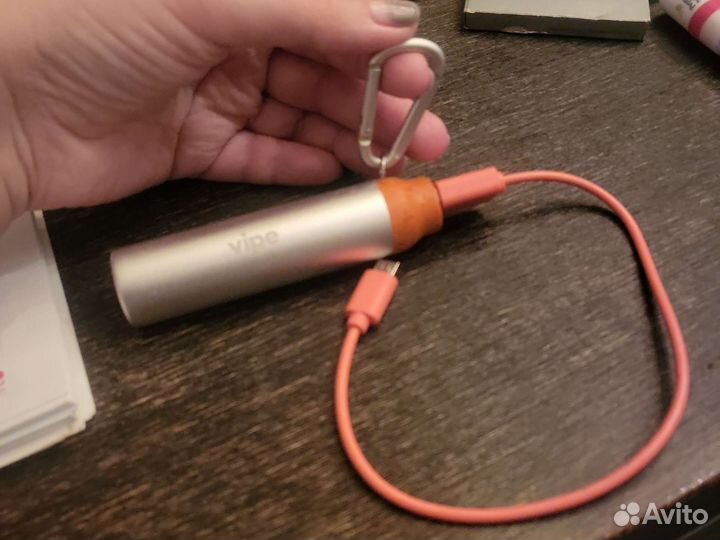 Сверхлегкий powerbank на карабине Vipe