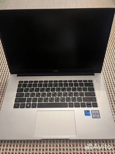 Huawei matebook d15