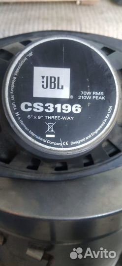 Колонка jbl