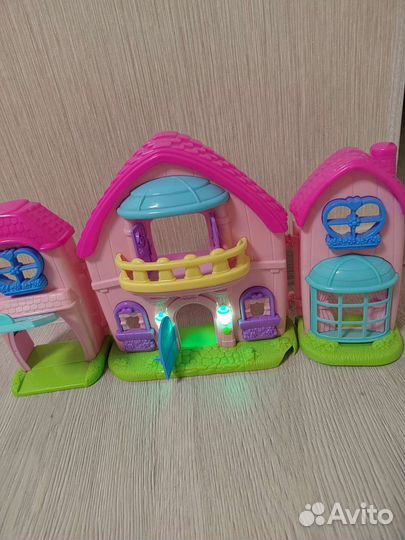 Домик кукольный