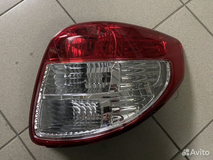 Фонарь в сборе Suzuki Sx-4(35650-80JA0)