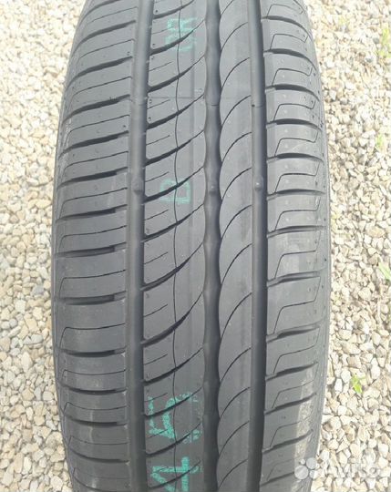 Pirelli Cinturato P1 185/55 R15 82H