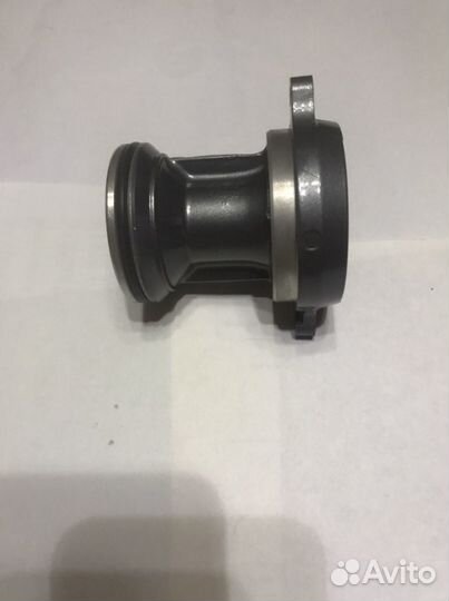 Обойма гребного вала Suzuki DT 8-9.9