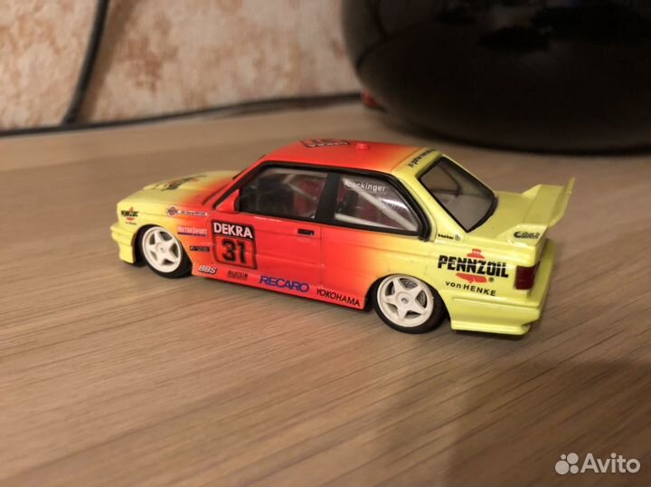 Модель BMW M3 e30 Minichamps 1/43