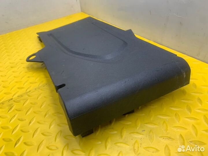 Обшивка сиденья левая Ford Transit 8 FCD 310M