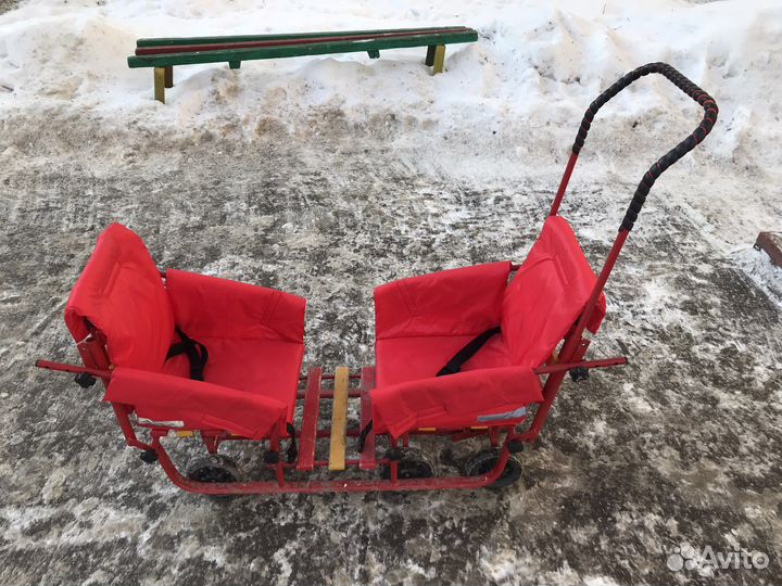 Сани для двойни