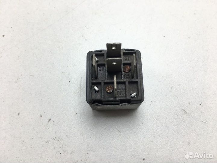 Реле Bmw 3-Series E30 M10B18 1984