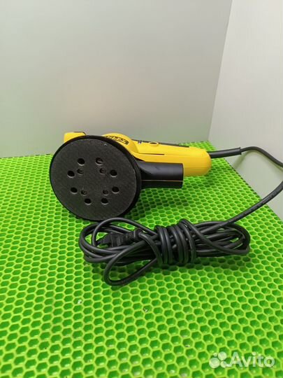 Шлифовальная машина Stanley FME 440