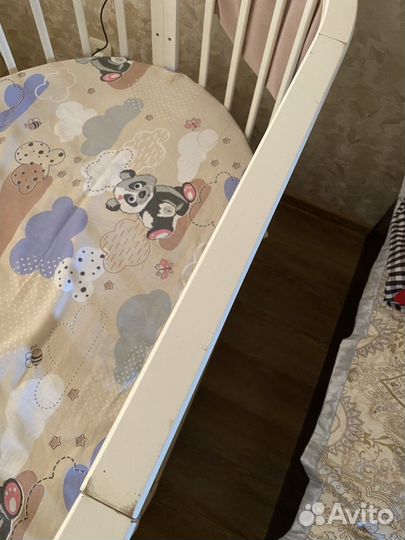 Кроватка трансформер с маятником