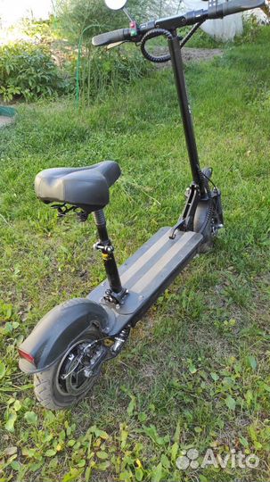 Электросамокат Hoverbot BS-01-PRO