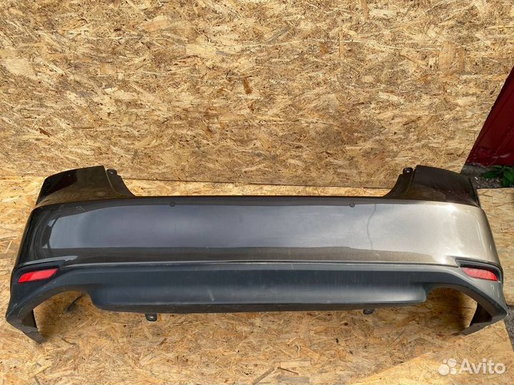 Задний бампер Тойота Камри 75