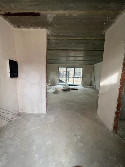 4-к. квартира, 117 м², 1/3 эт.