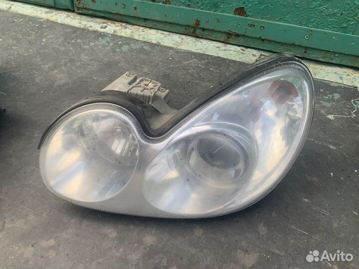 Фара левая Hyundai Sonata IV