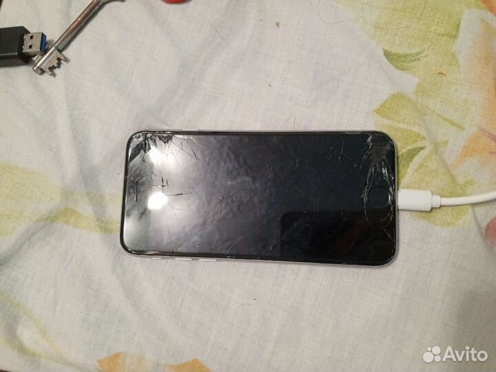 Мобильные телефоны бу iPhone 6s