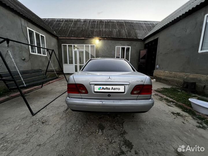 Mercedes-Benz E-класс 2.3 AT, 1996, 350 000 км