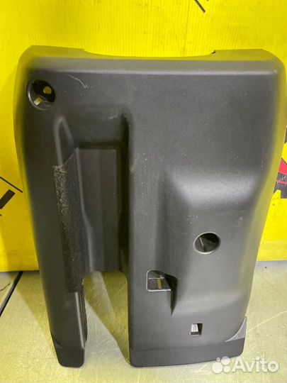 Кожух рулевой колонки нижний Mazda 3 Bm / Bn