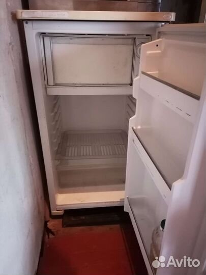 Холодильник бу маленький