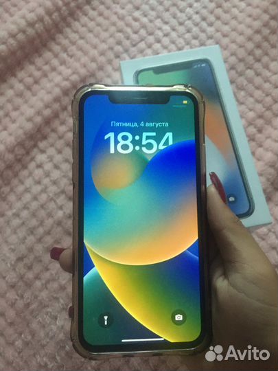 iPhone 10 64 гб