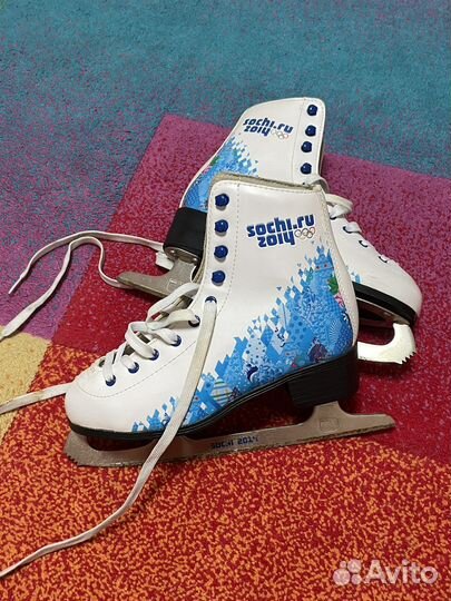 Коньки фигурные 37 размер