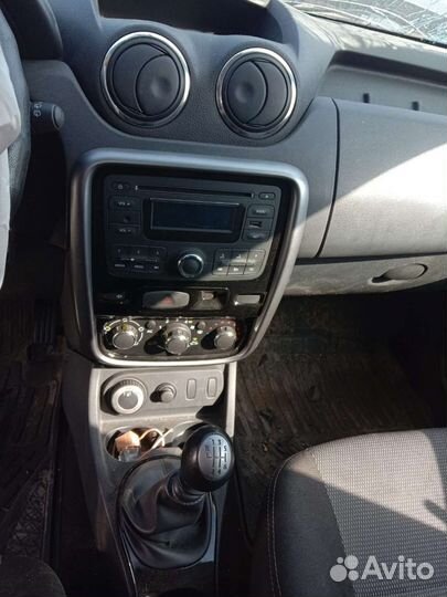 Renault Duster по запчастям