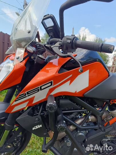 Ktm duke 250
