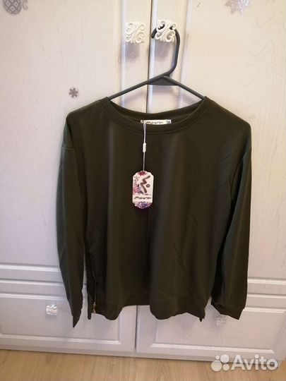 Спортивный костюм женский 46 новый