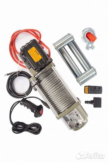 Лебедка автомобильная ла 24V SEC13000 (5897кг/28м)