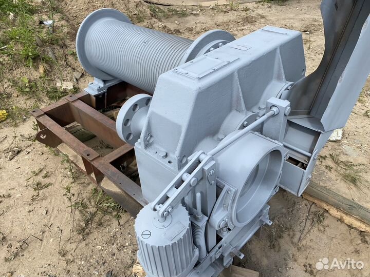 Лебедка с2у400