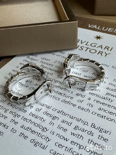 Золотые серьги Bvlgari Serpеnti 585п