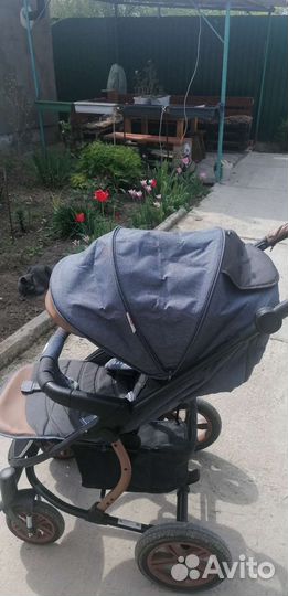 Прогулочная коляска BabyHit Tribute