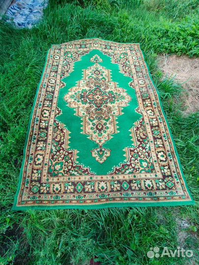 Ковер шерстяной