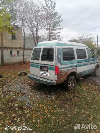 Chevrolet Astro 4.3 AT, 1992, 150 000 км